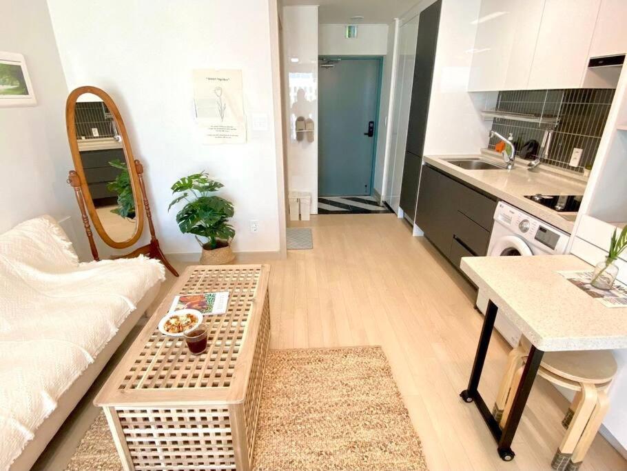 House Of Hyuni Busan