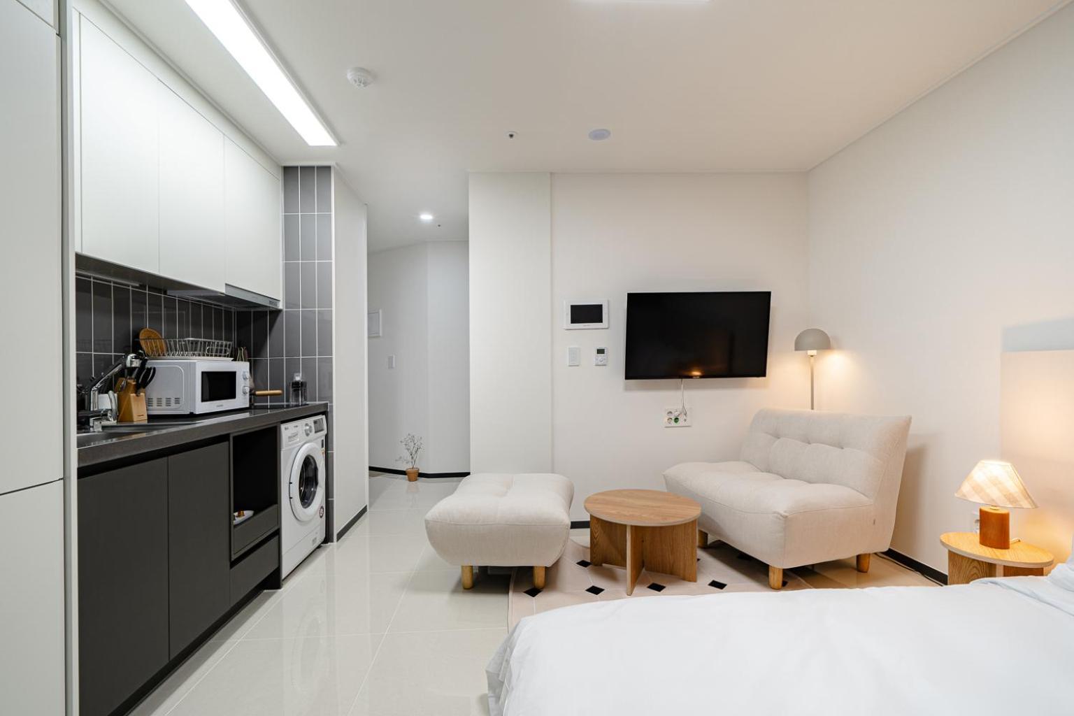 Urbanstay Cityhall Căn hộ Busan