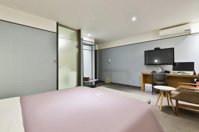 Jeonggwan Seven Bricks Motel Busan
