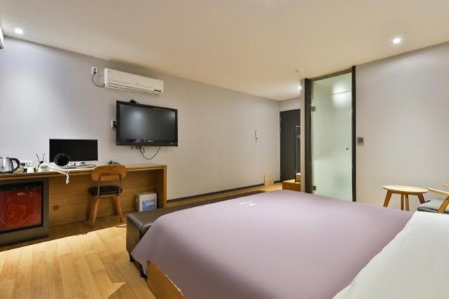 Motel Jeonggwan Seven Bricks *