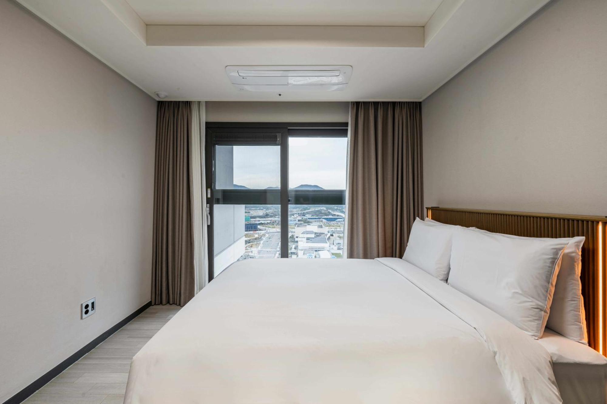 Grand Osiria Busan