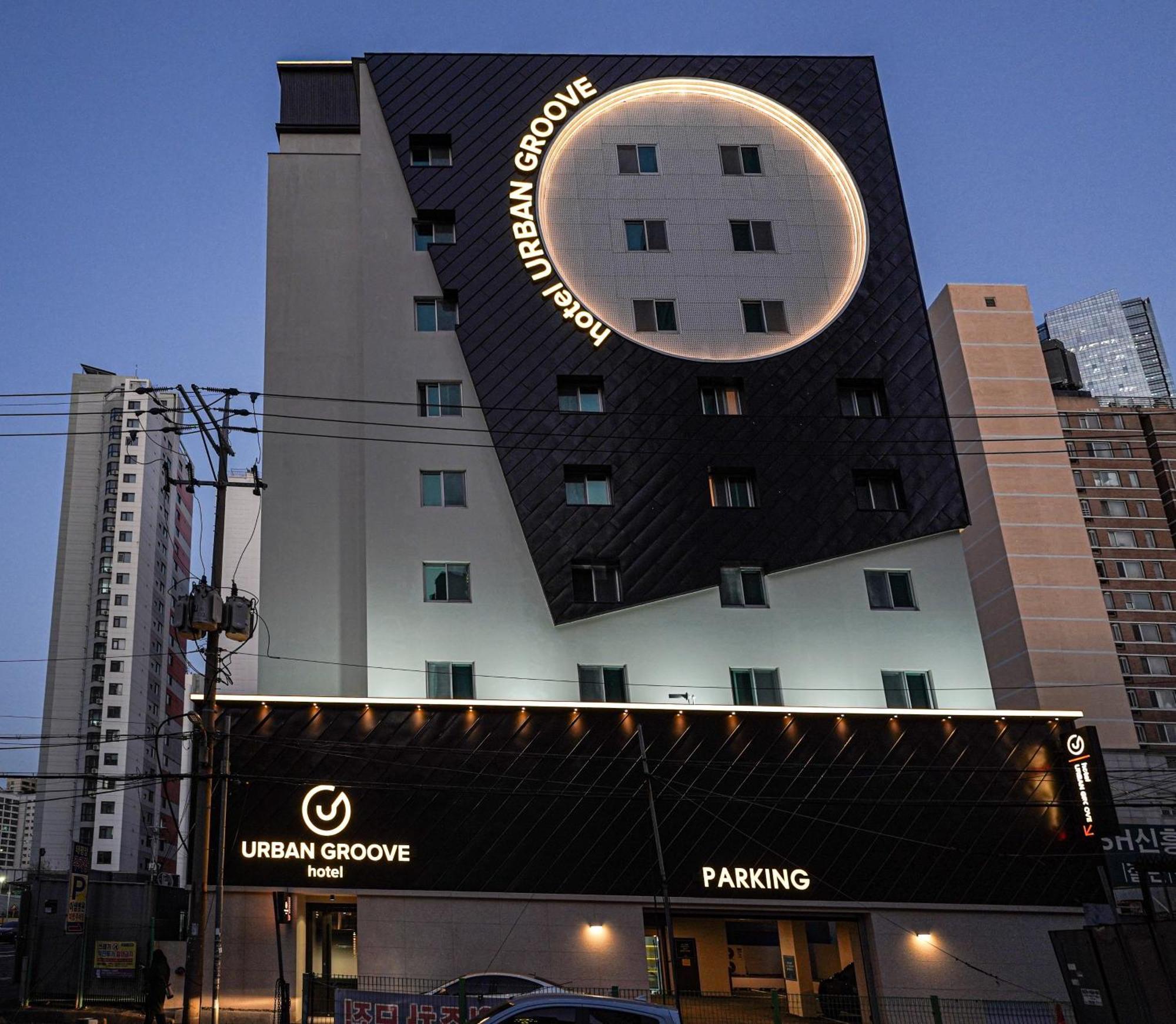 Urban Groove Seomyeon Hotel *