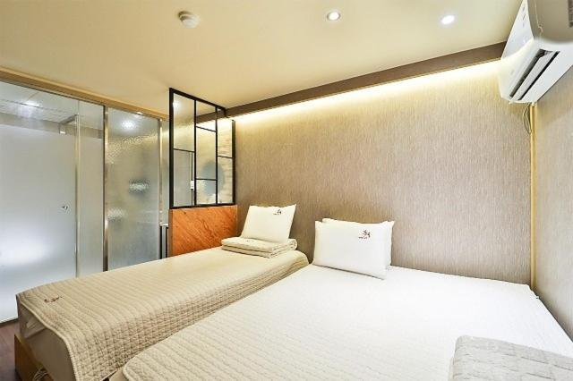 Suyeong Spring Day Motel Busan