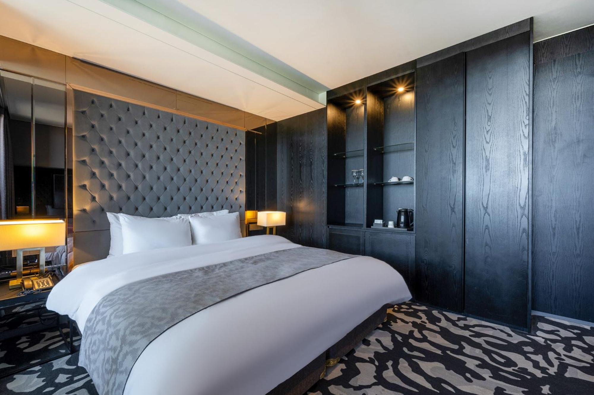 Hotel Louis Hamilton West 2*