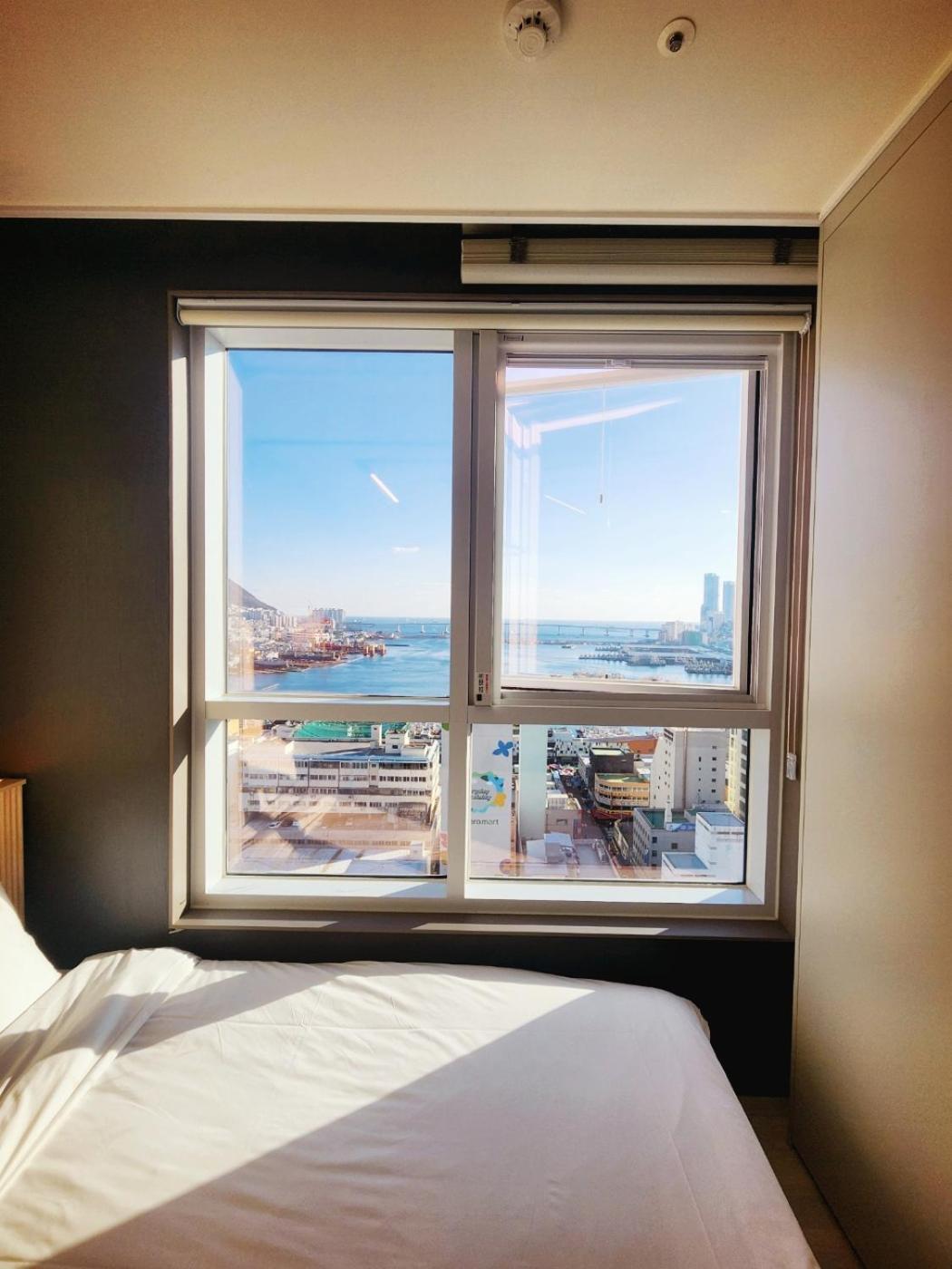 Brand New With Family Apartment Busan