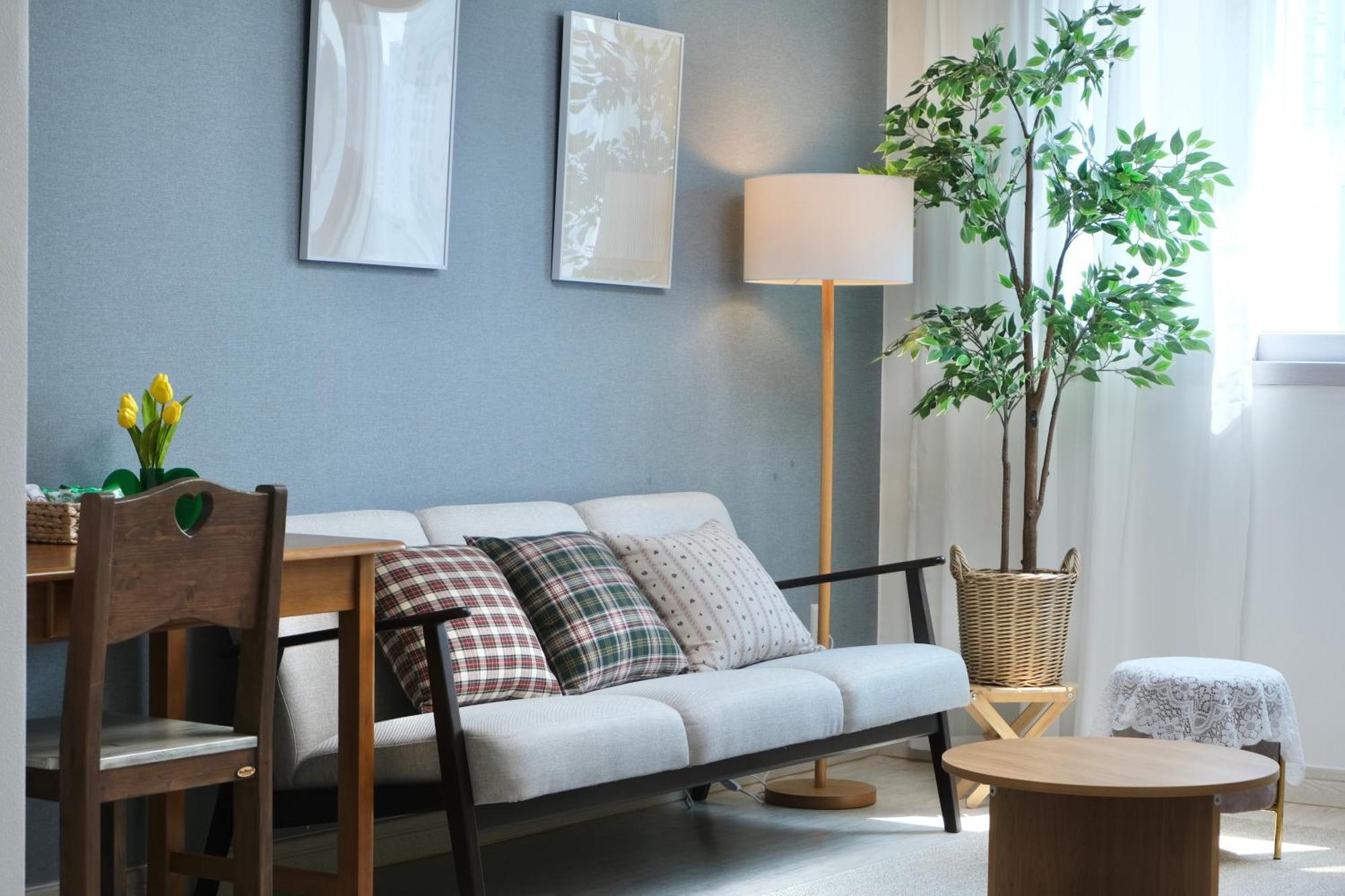 Jeonpo 79 Apartment