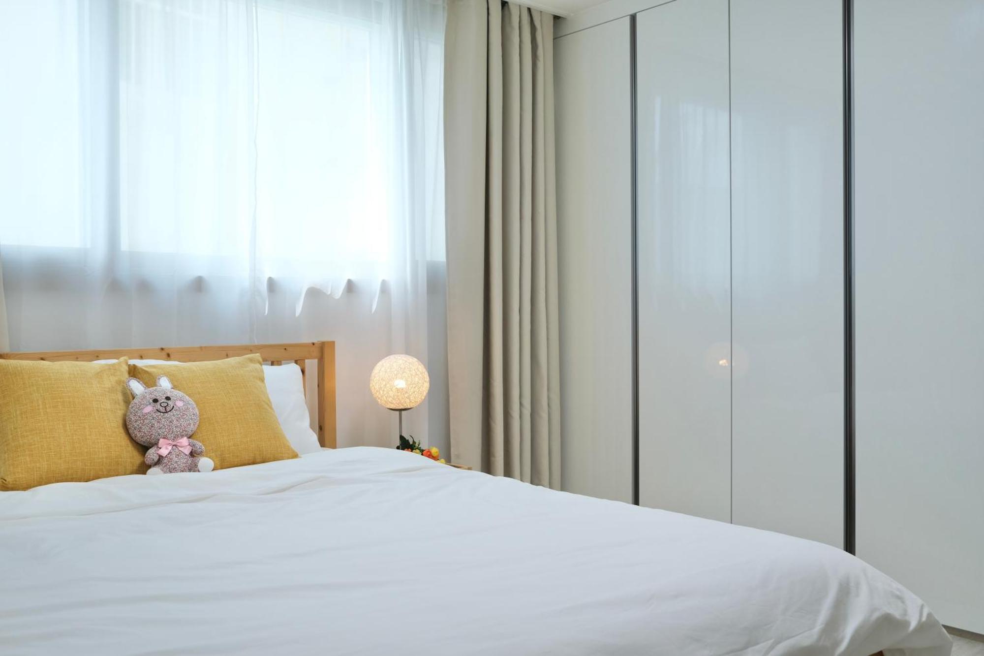 Jeonpo 79 Apartment Busan