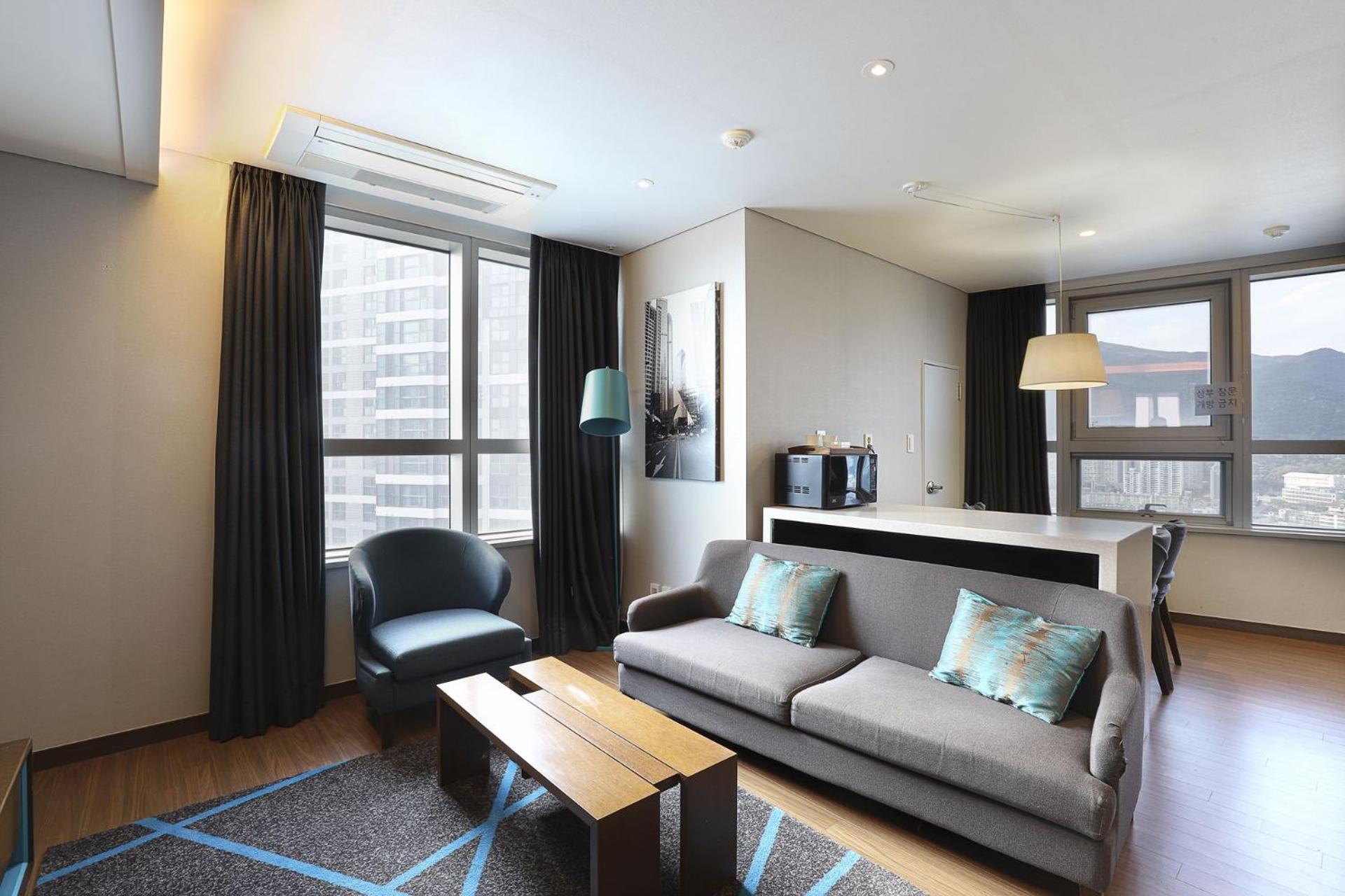 W Aparthotel Busan