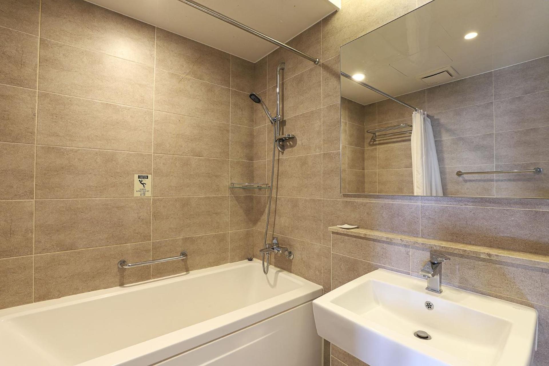 Aparthotel W *