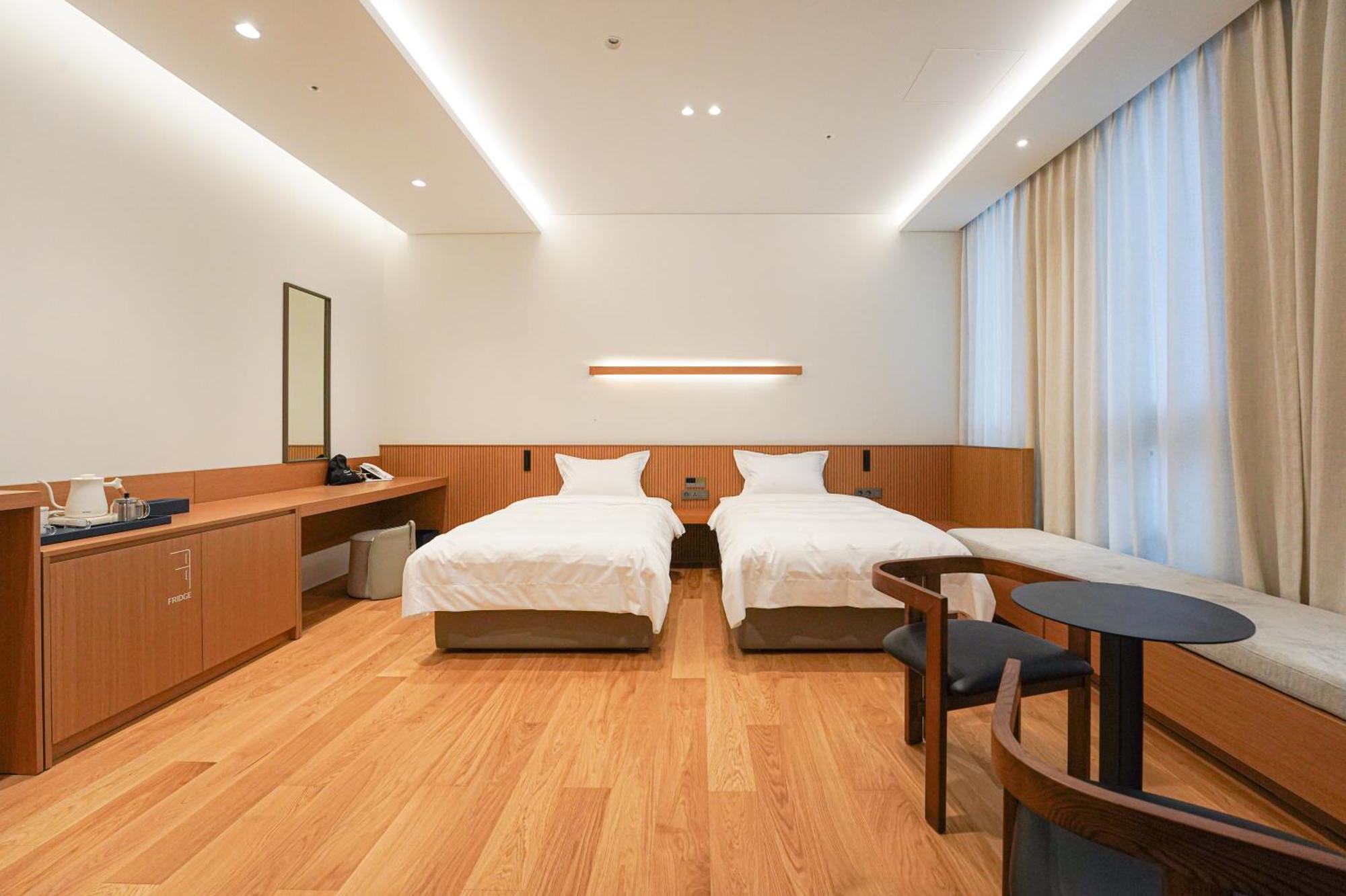 Ground27 Hotel *