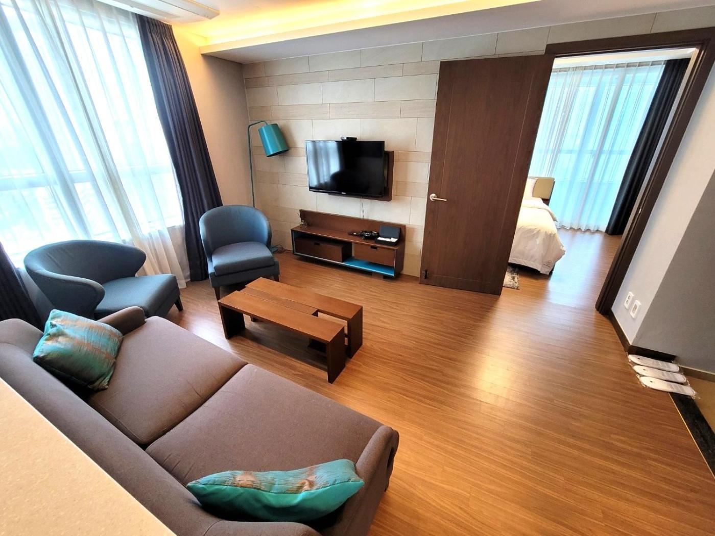 Aparthotel W Busan