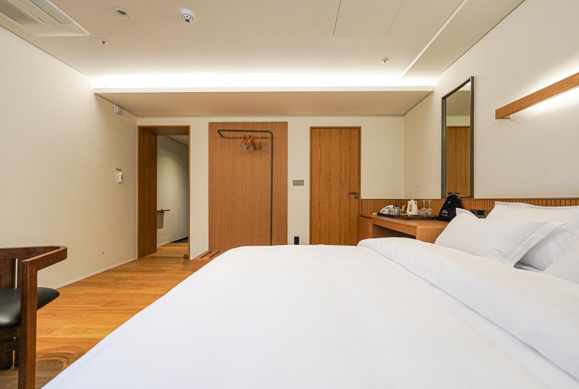 Hotel Ground27 *