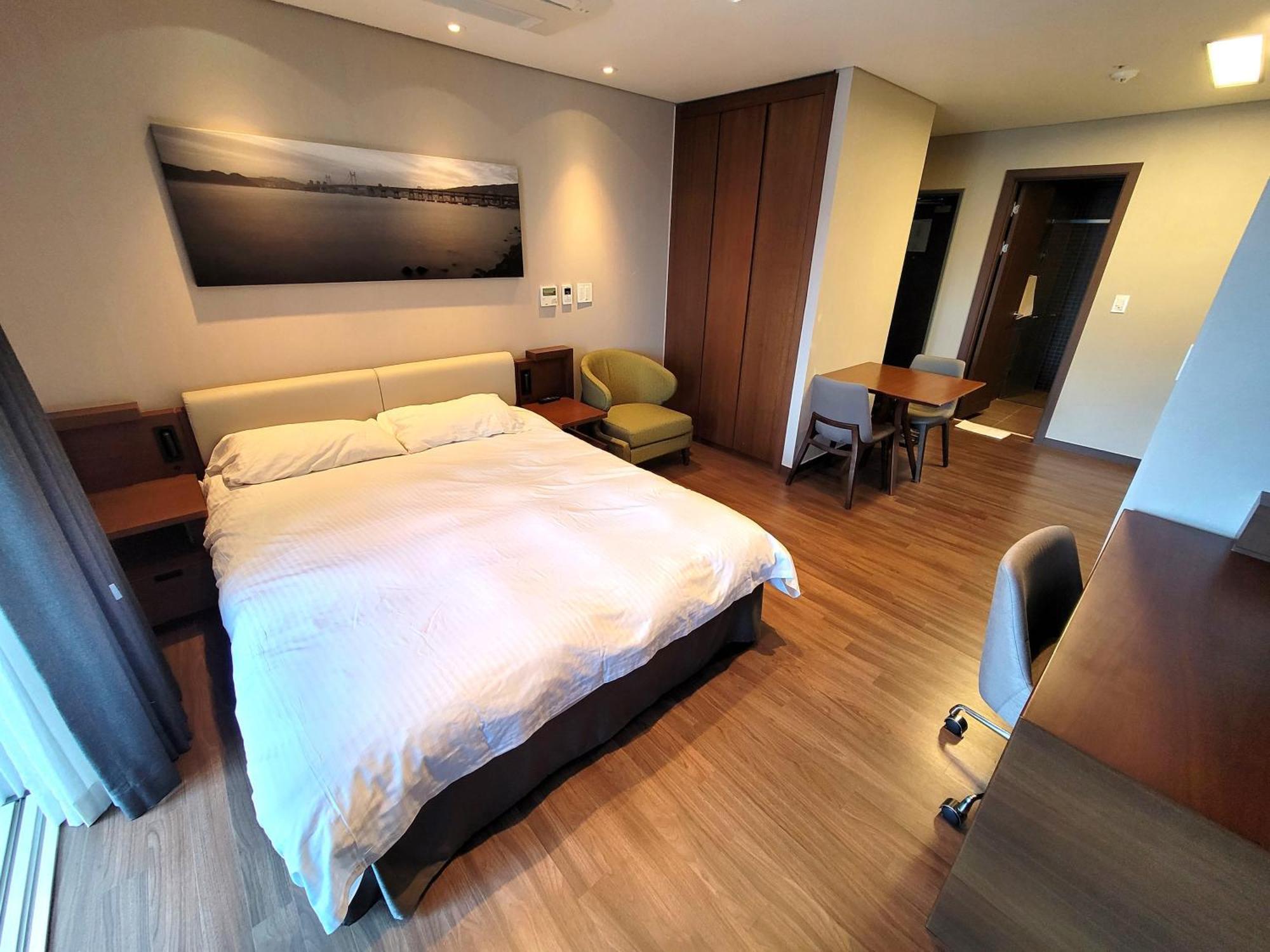 Aparthotel W Busan