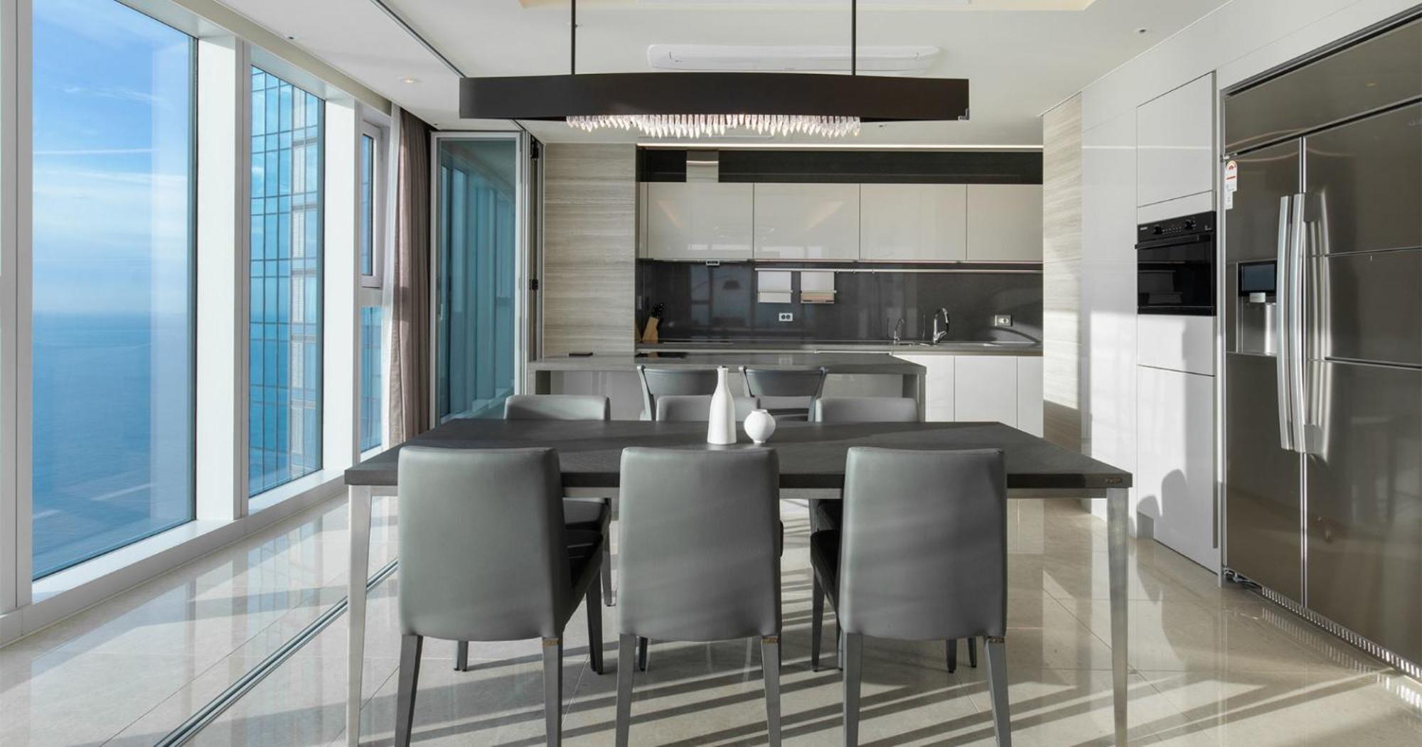 Lct Y Collection Hotel