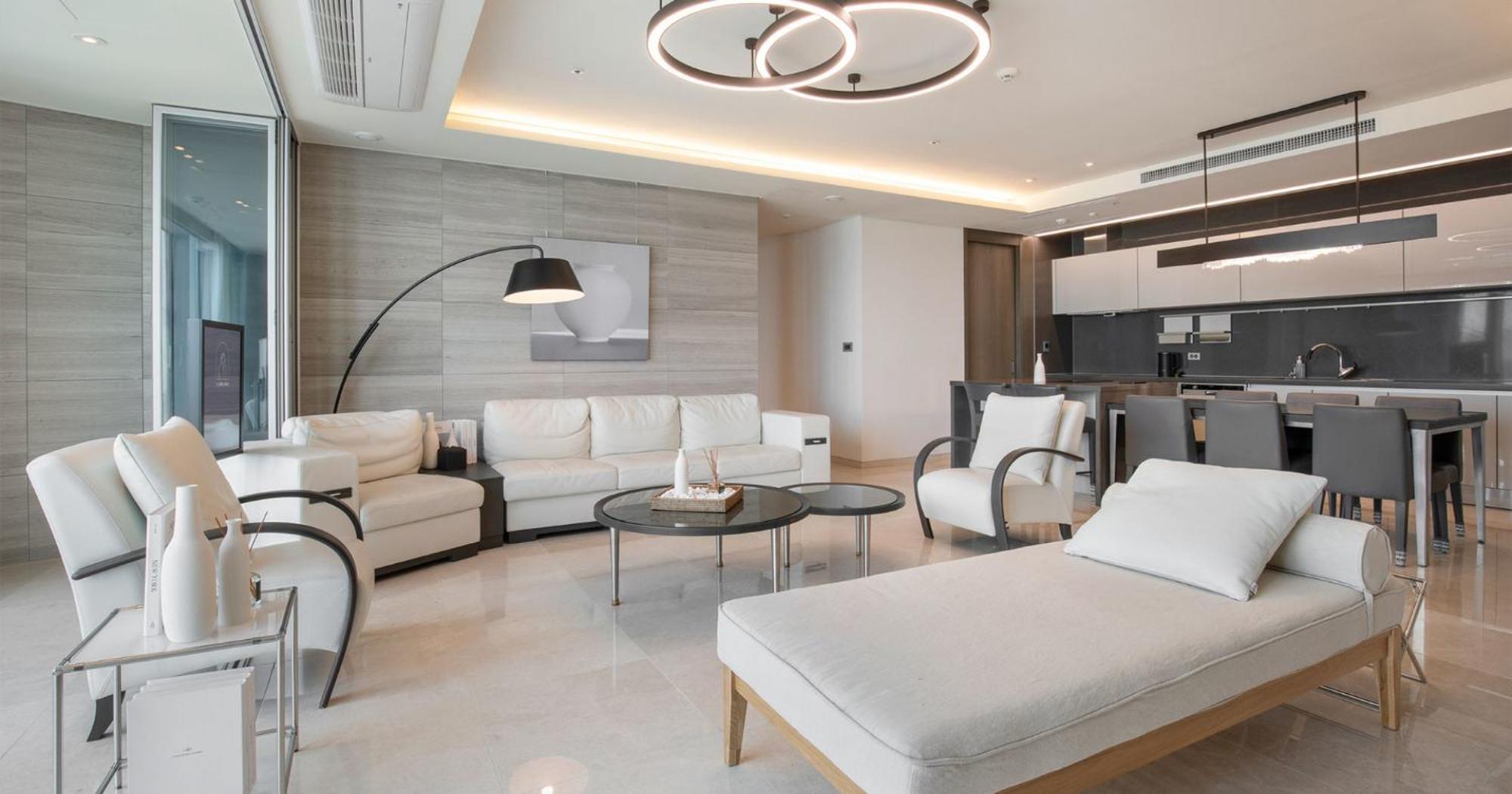 Lct Y Collection Hotel *