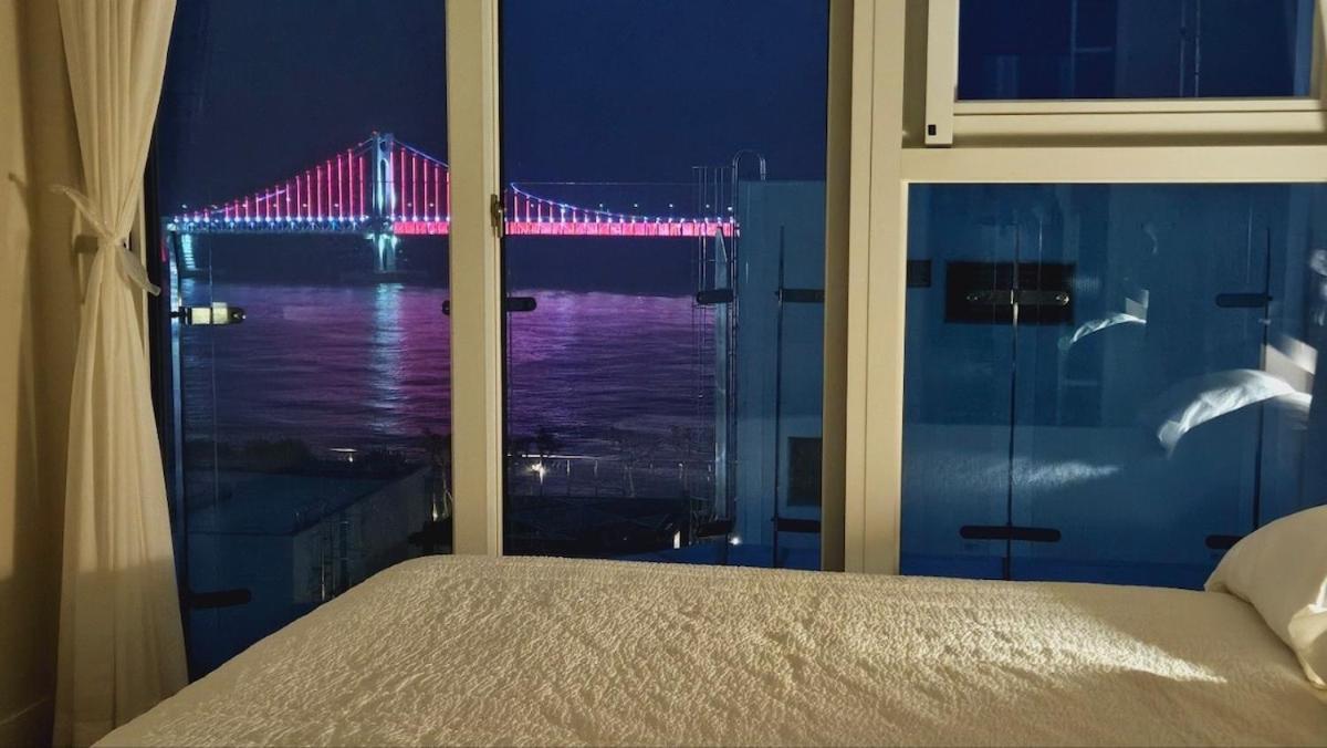 Royal Floor # 2bedrooms 2bathrooms # Bath Busan