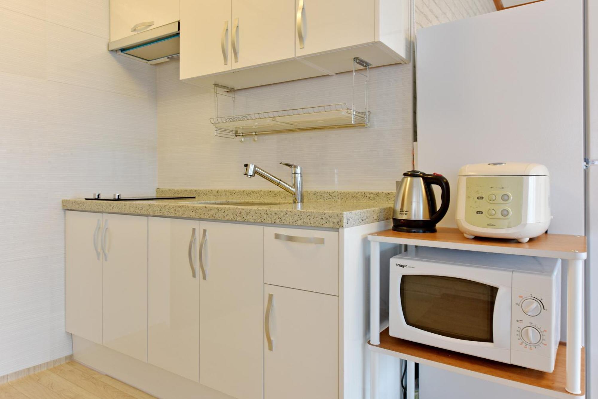Olla Caravan Guest house Busan