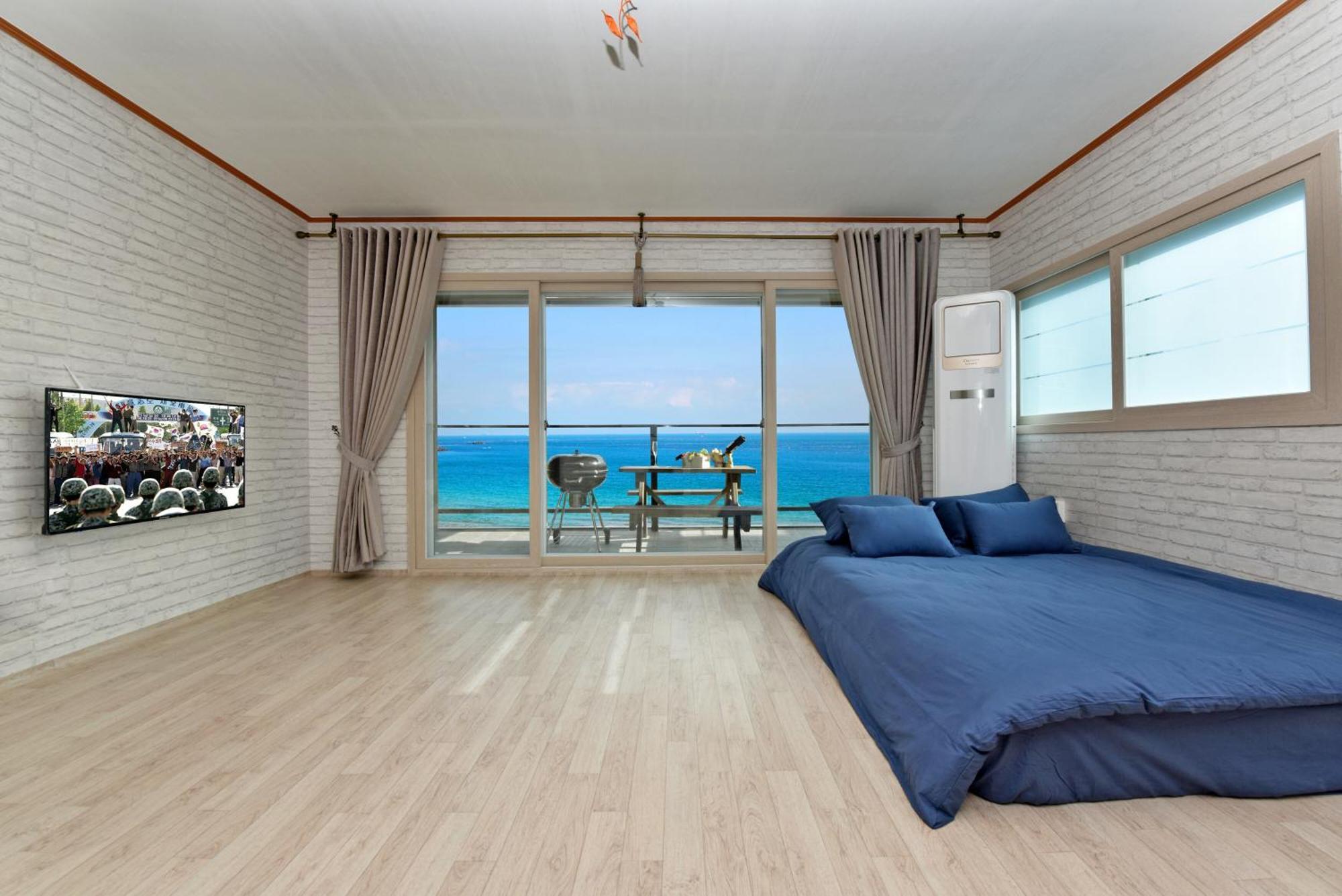 Olla Caravan Guest house