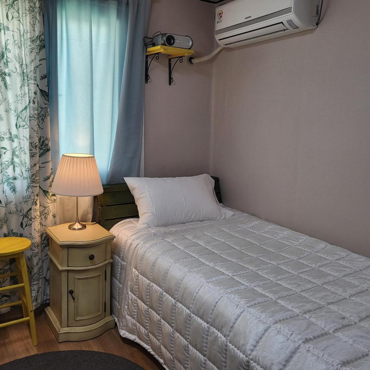 Gwangan Cozy House *