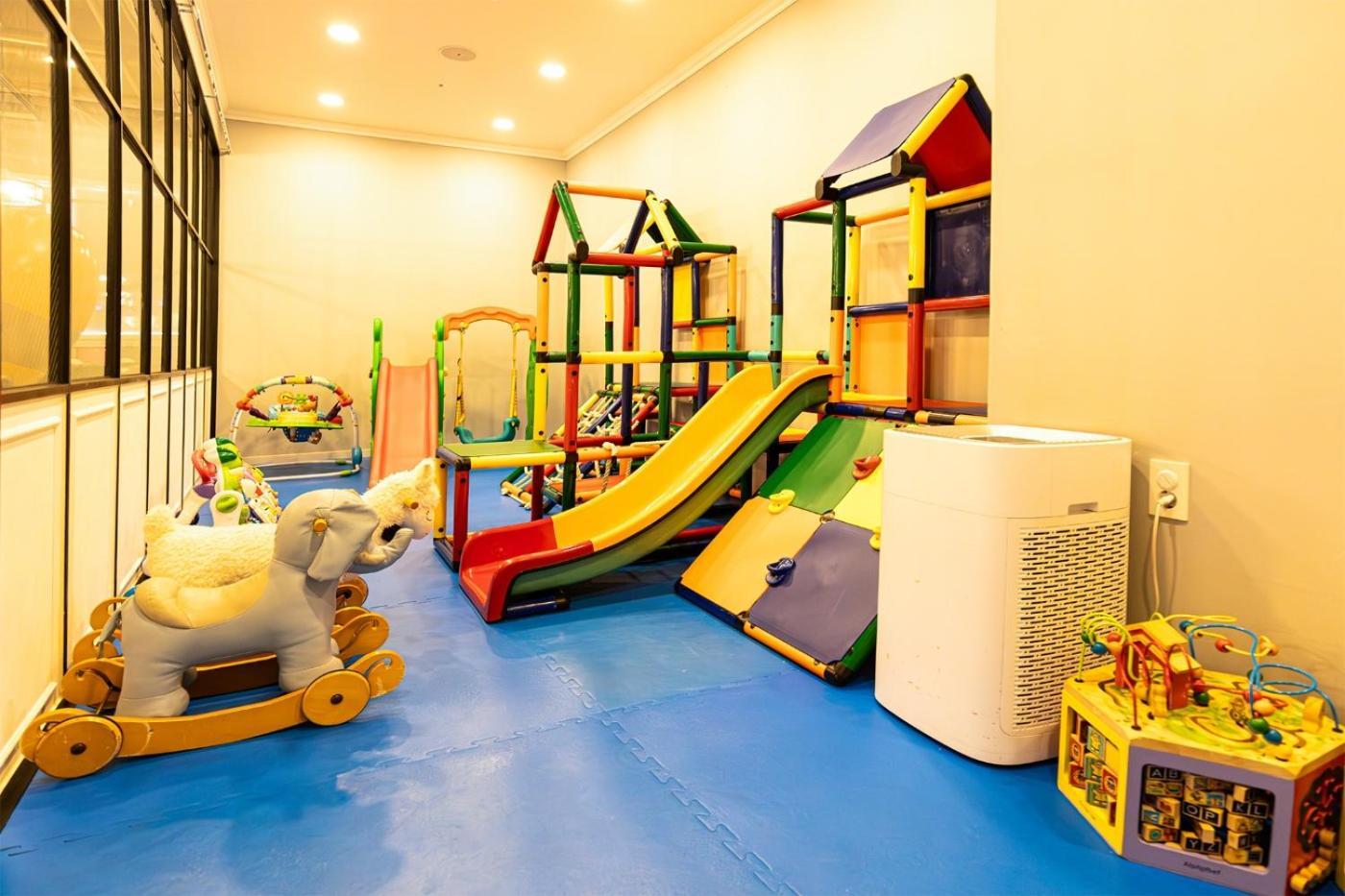 H Avenue Jeonggwan Branch * Busan