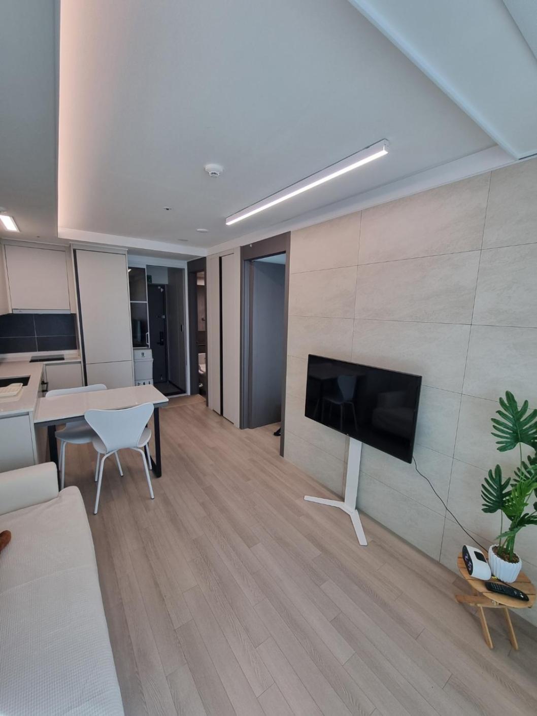 Gwangan Bridge Coni House Apartment