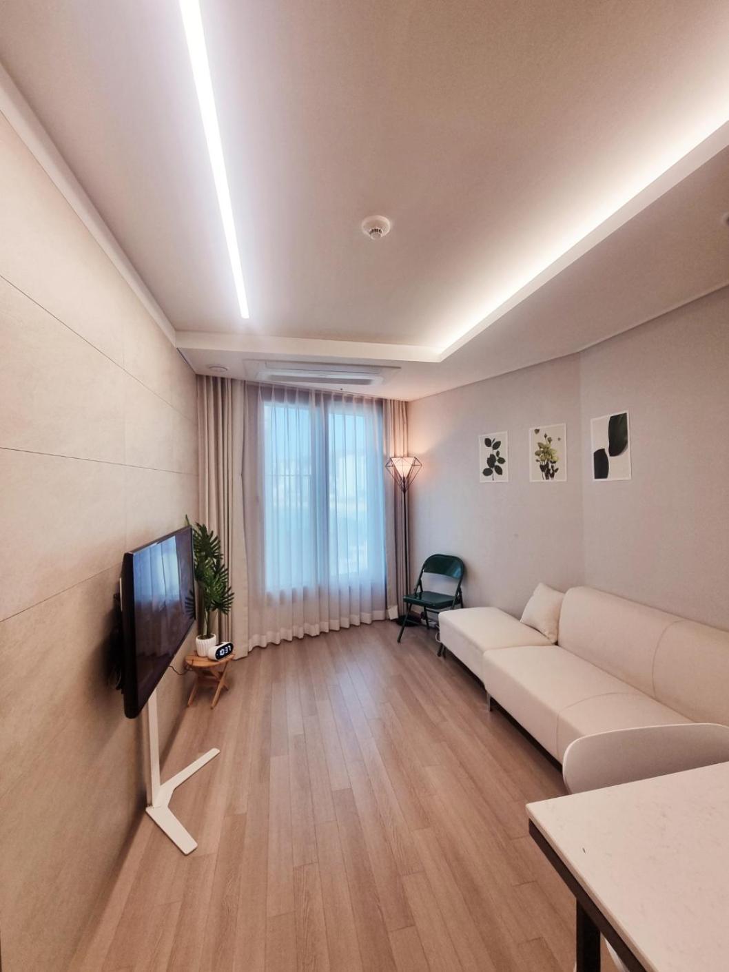 Apartment Gwangan Bridge Coni House