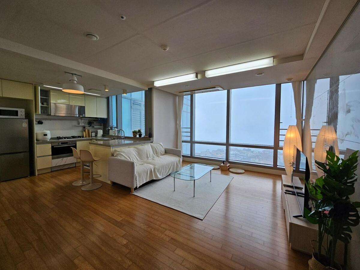 Chilling Chilling Haeundae Ocean View Branch Apartment Busan