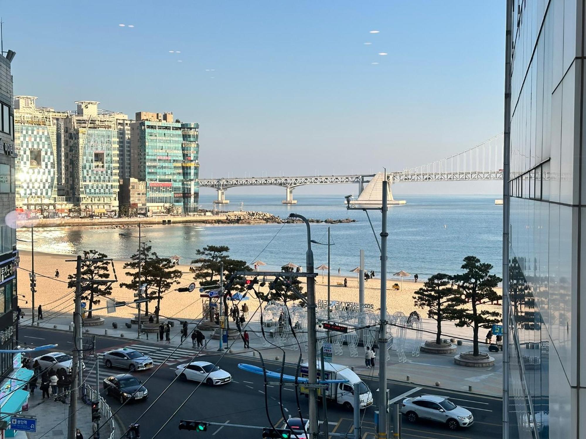 Gwangalli-planet16 * Busan
