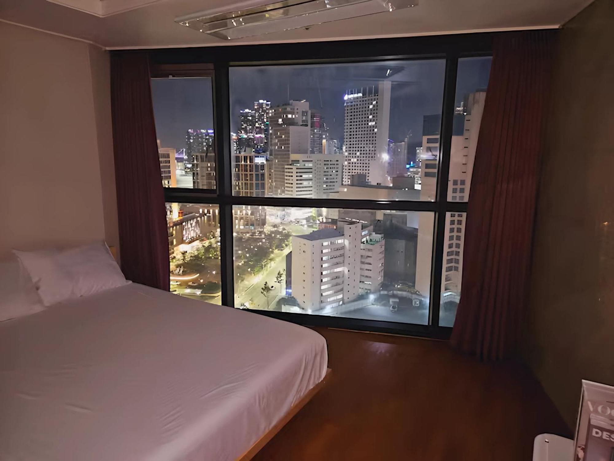 With Apartment Busan