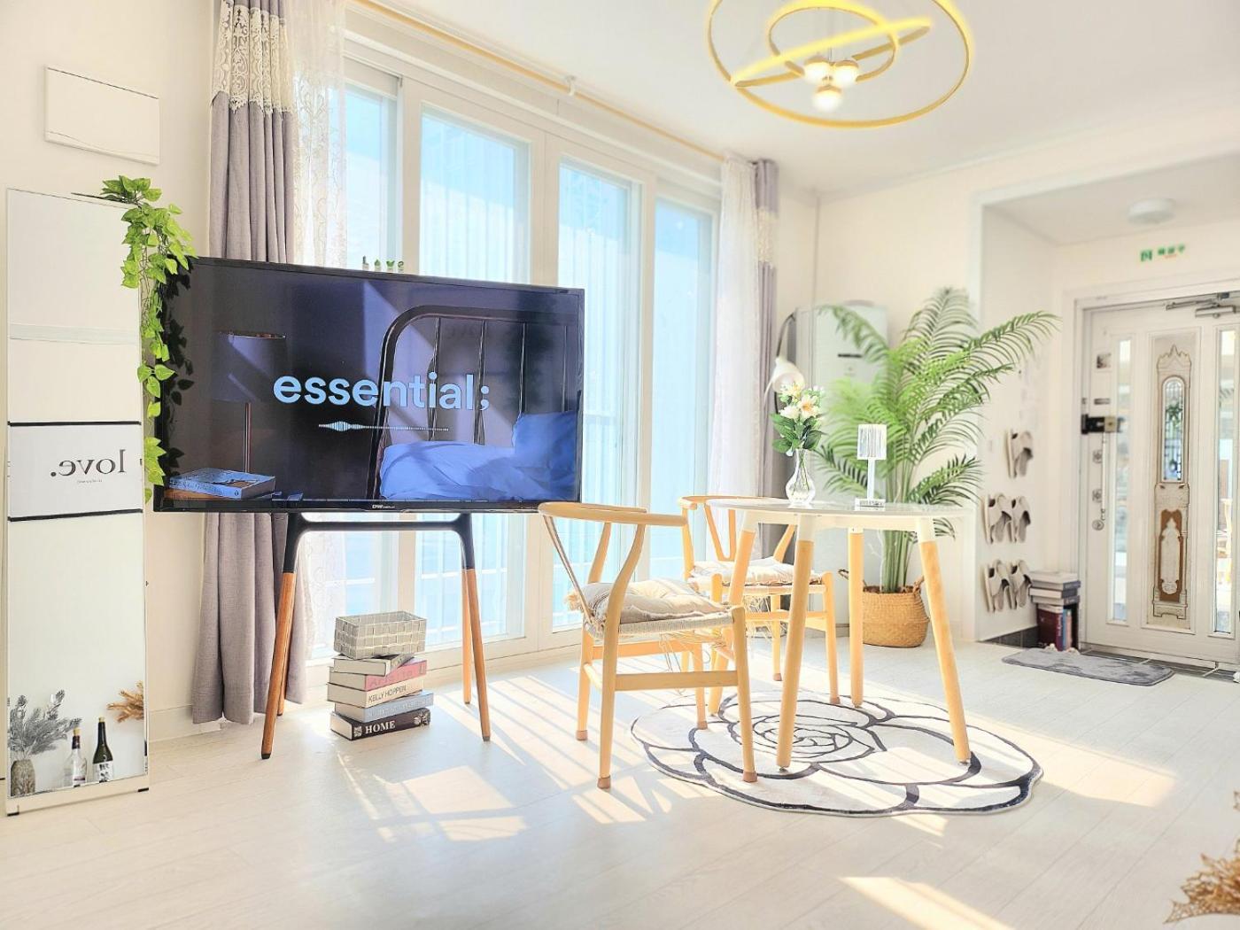 Apartment Bambi Stay, Yeonje Cityhall
