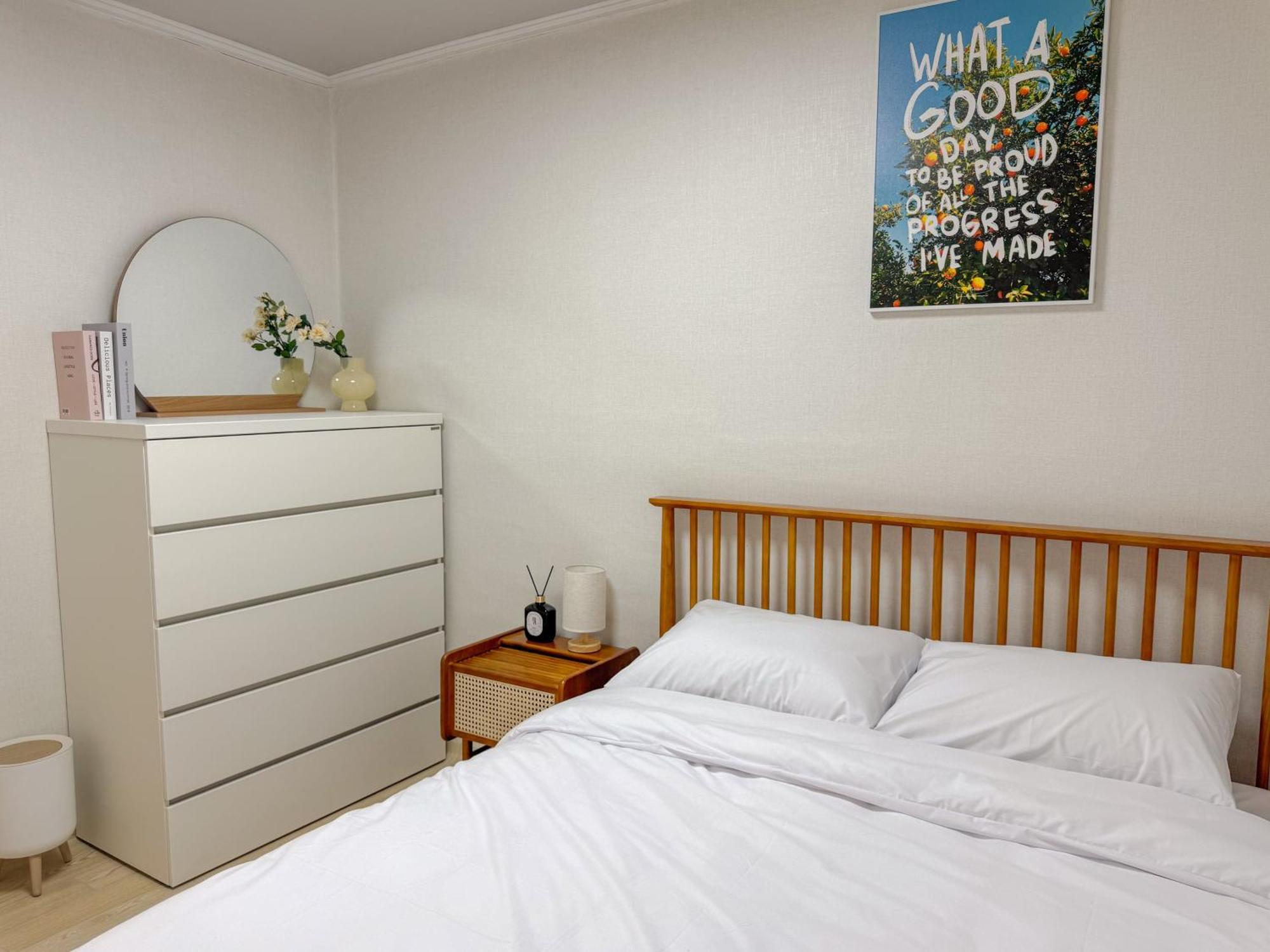 Near Ktx Station #5min Walk #up To 5 Guests *