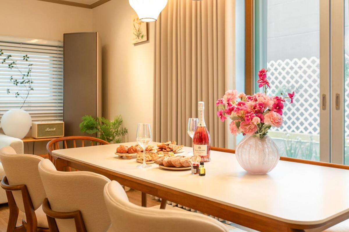 Apartment Private House For 8ppl 3q 2ss Busan