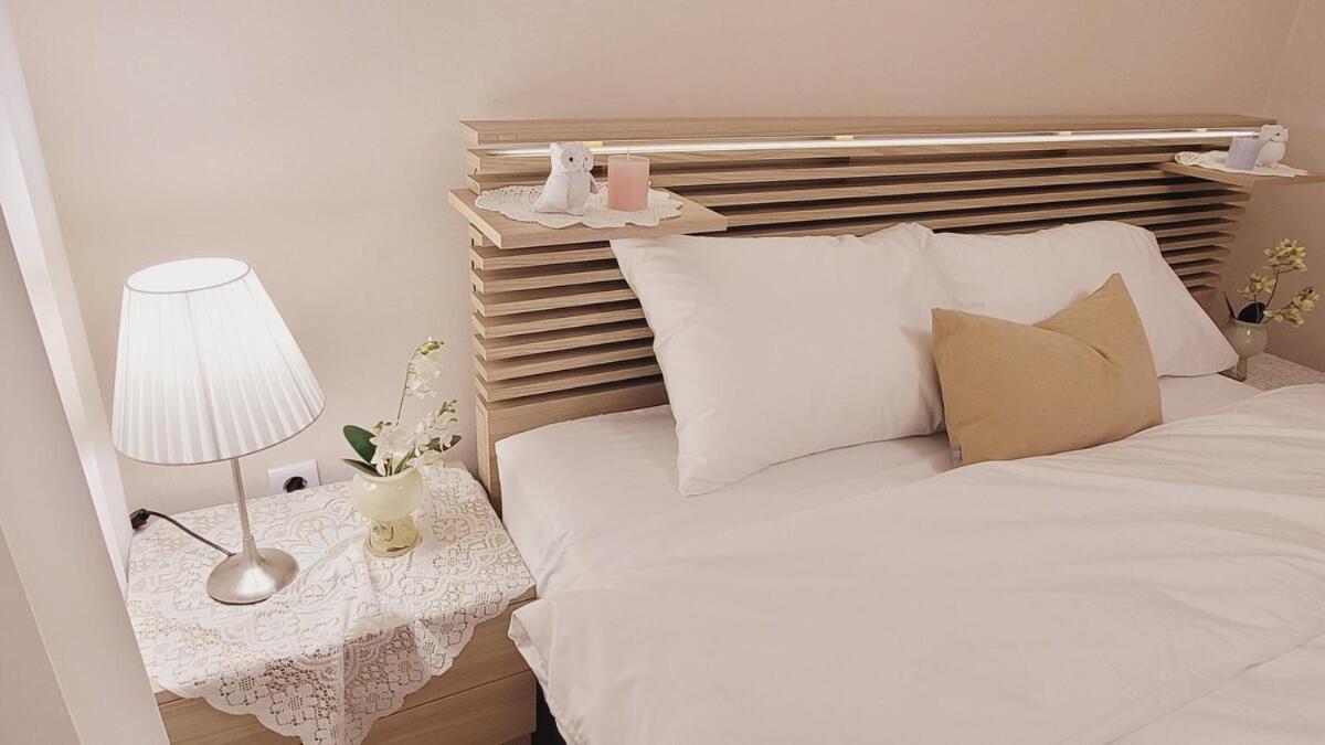 Apartment Private House For 8ppl 3q 2ss *