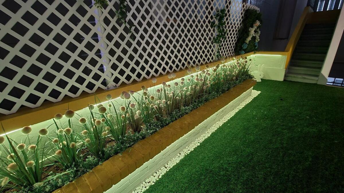 Private House For 8ppl 3q 2ss *