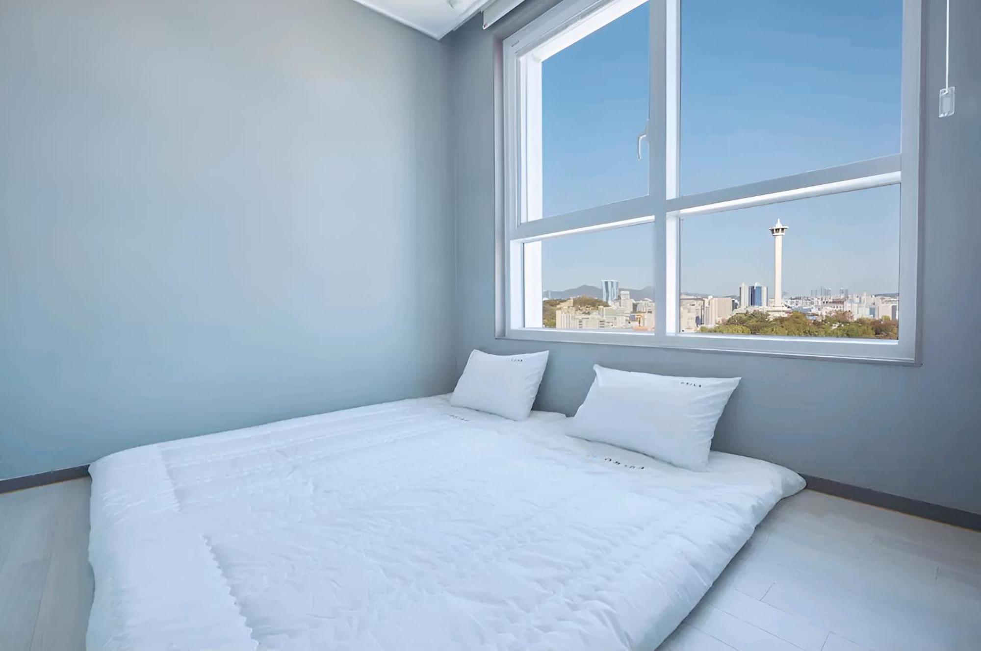Brand New With Family Apartment Busan