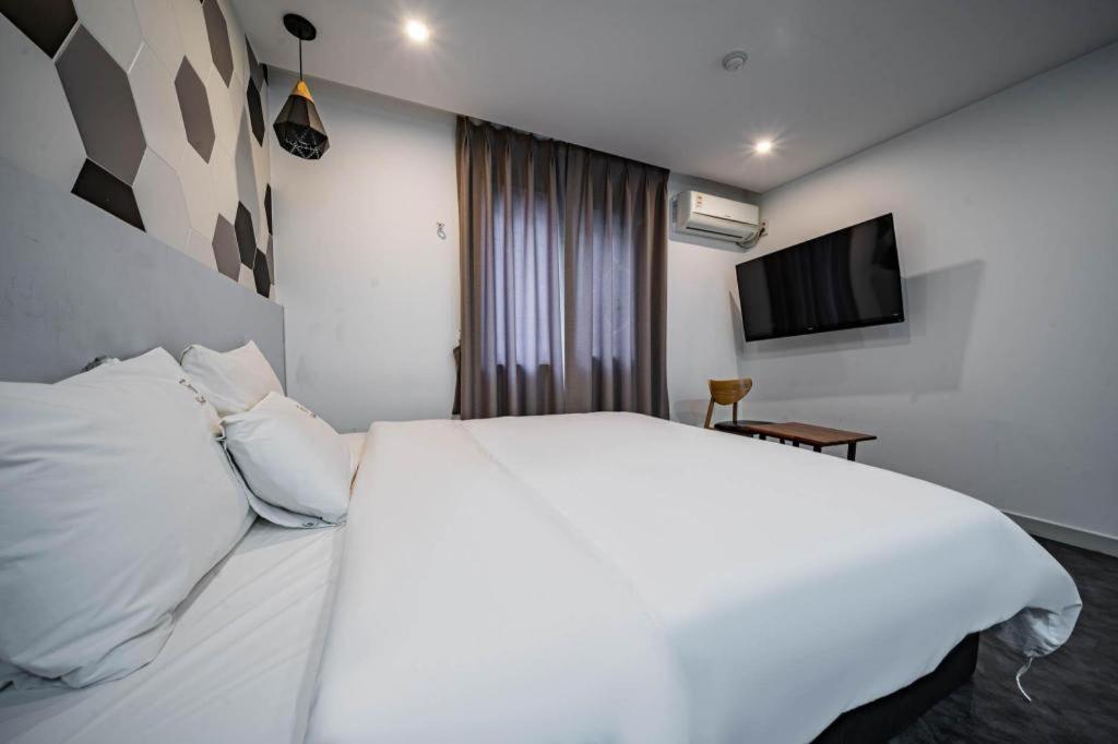 Gray Motel Busan