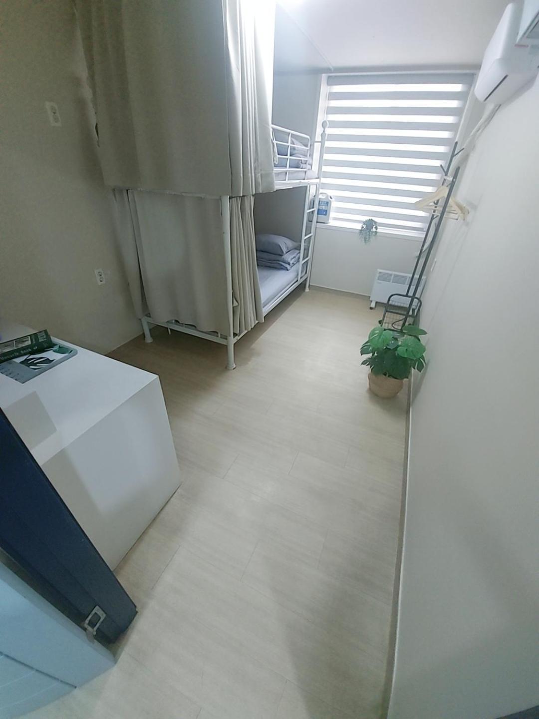 Funwave Guest house Busan