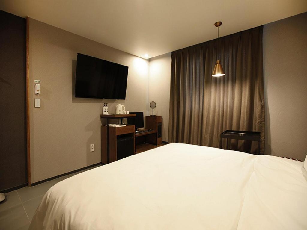 No. 25 Myeongji Oceanc Business Hotel Busan