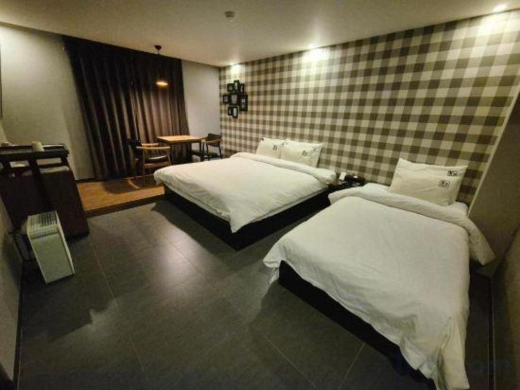 Hotel No. 25 Myeongji Oceanc Business
