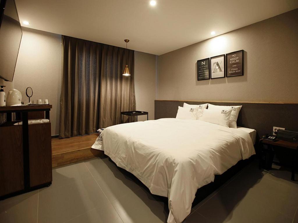 Hotel No. 25 Myeongji Oceanc Business Busan