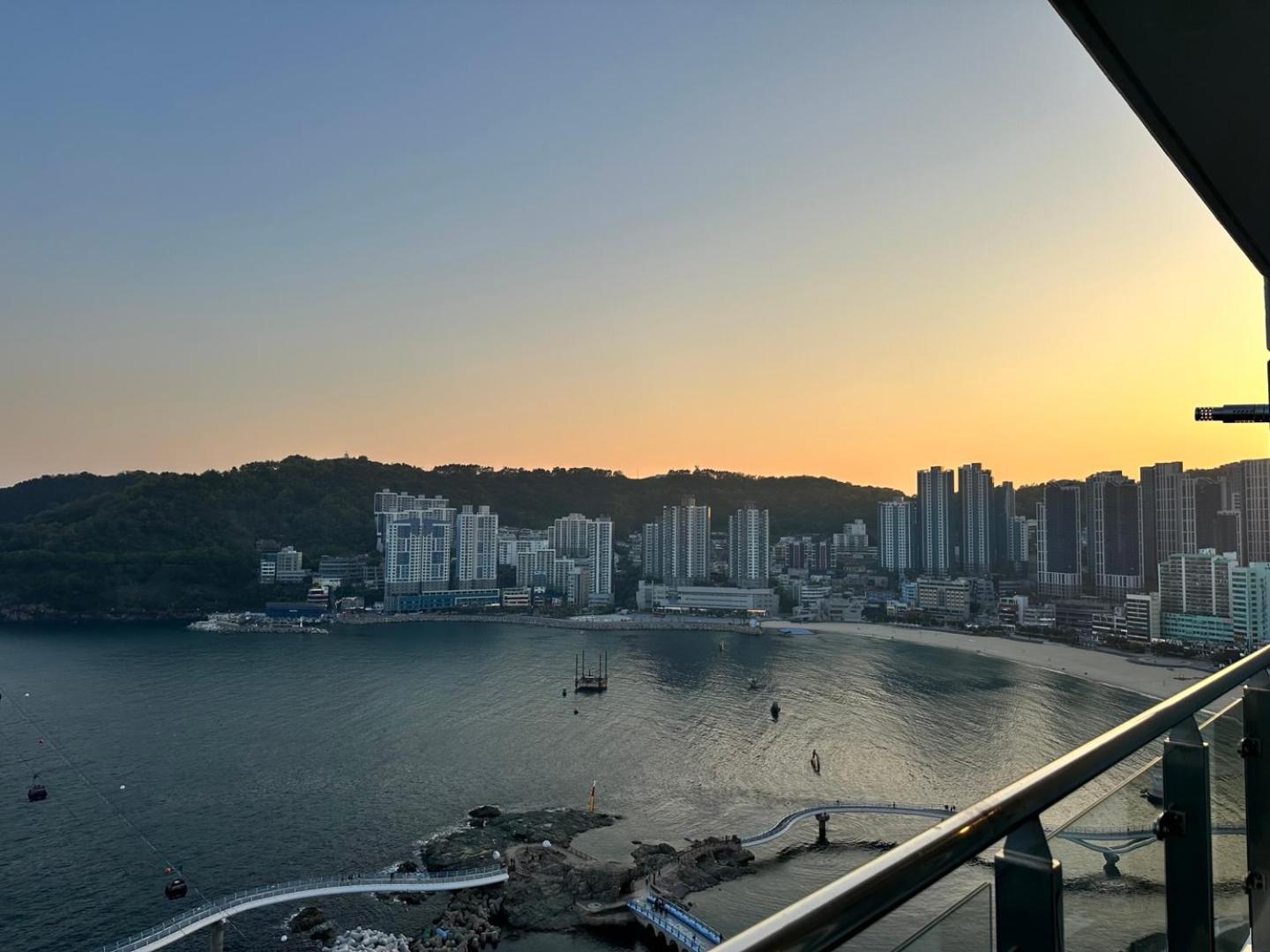 Hotel The December Songdo Ocean Terrace Busan