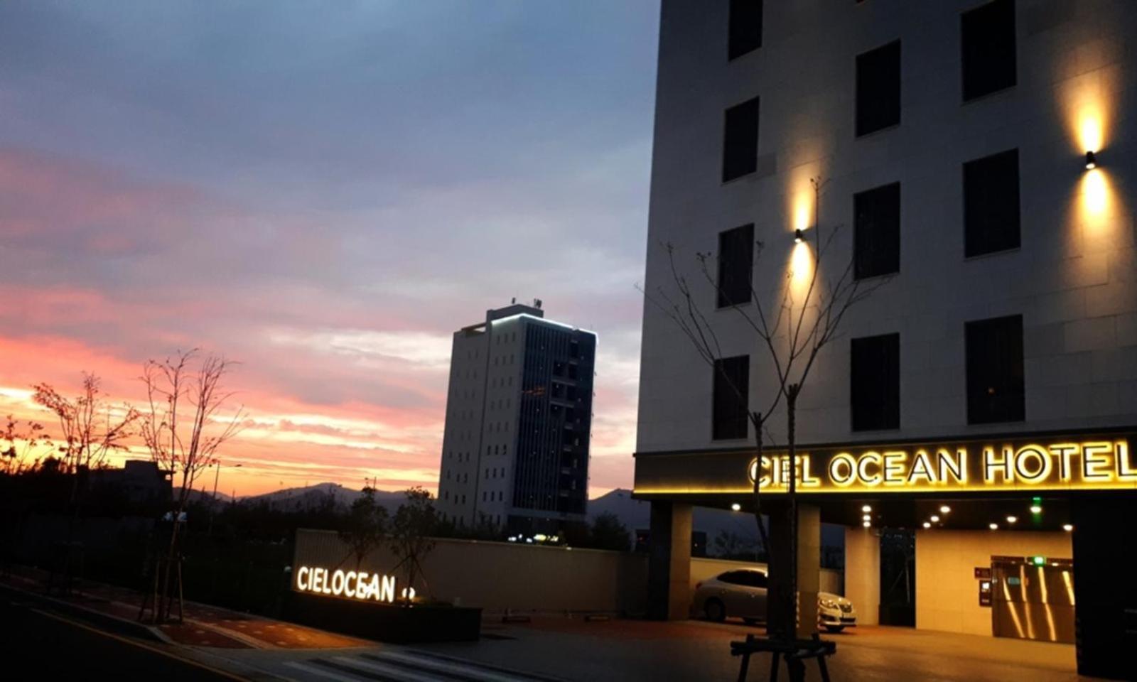 Hotel Myeongji Ciel Ocean 3*