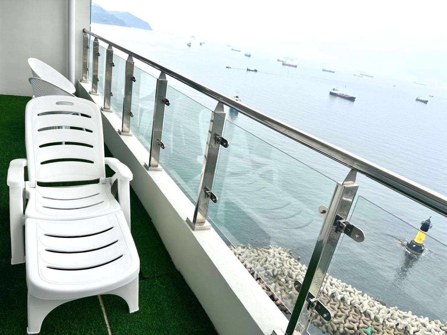 The December Songdo Ocean Terrace Hotel