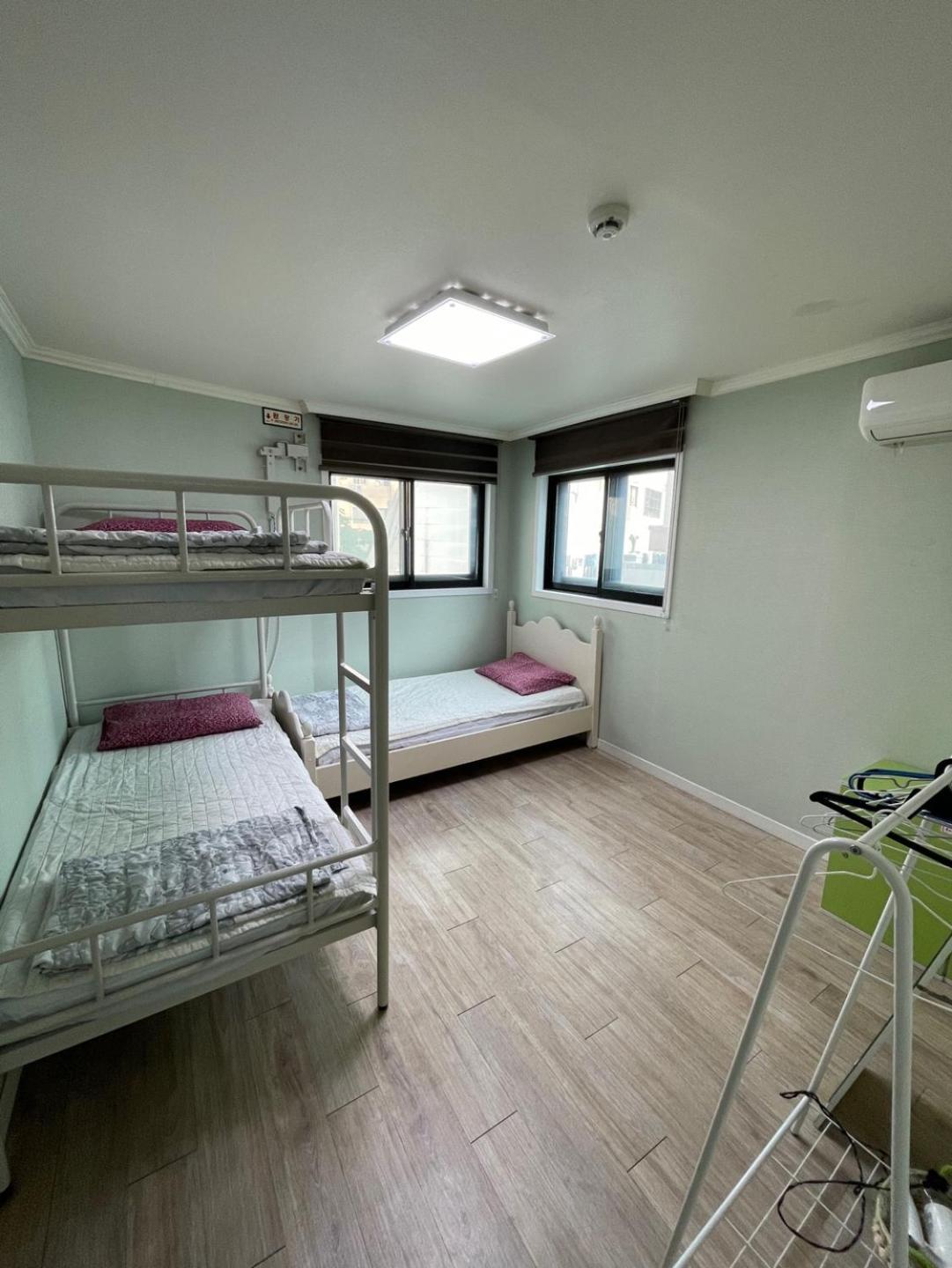 Beach Stay Guesthouse Busan