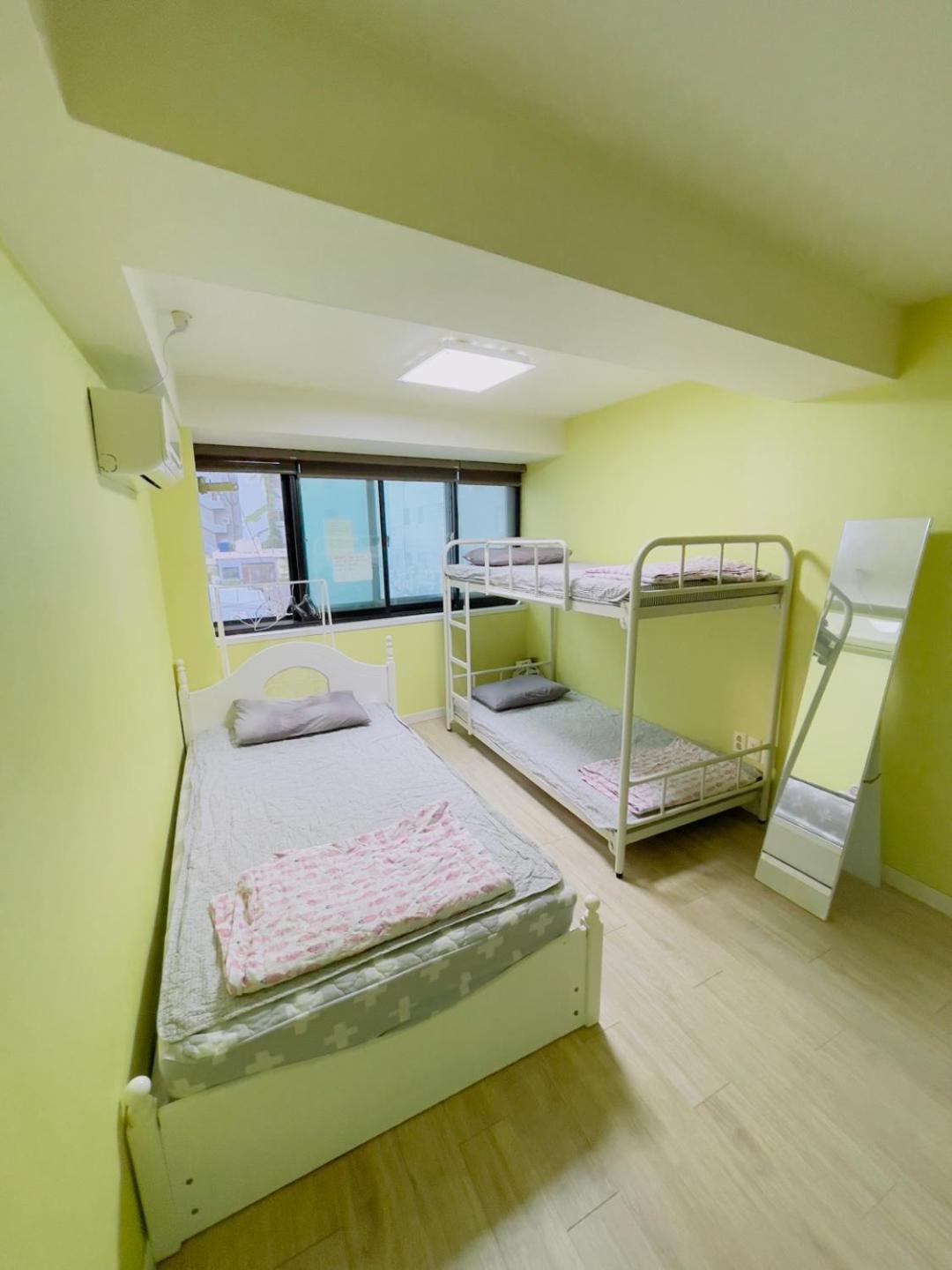 Beach Stay Guesthouse Affittacamere Busan