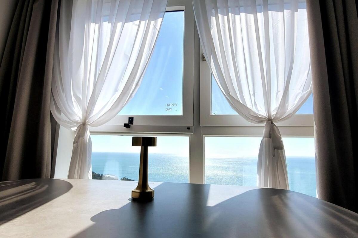 Modern Near Haeundae & Subway Apartment Busan
