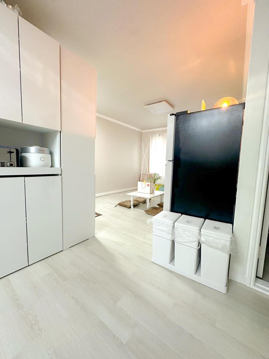 3 House 1 Minute From Gwangalli