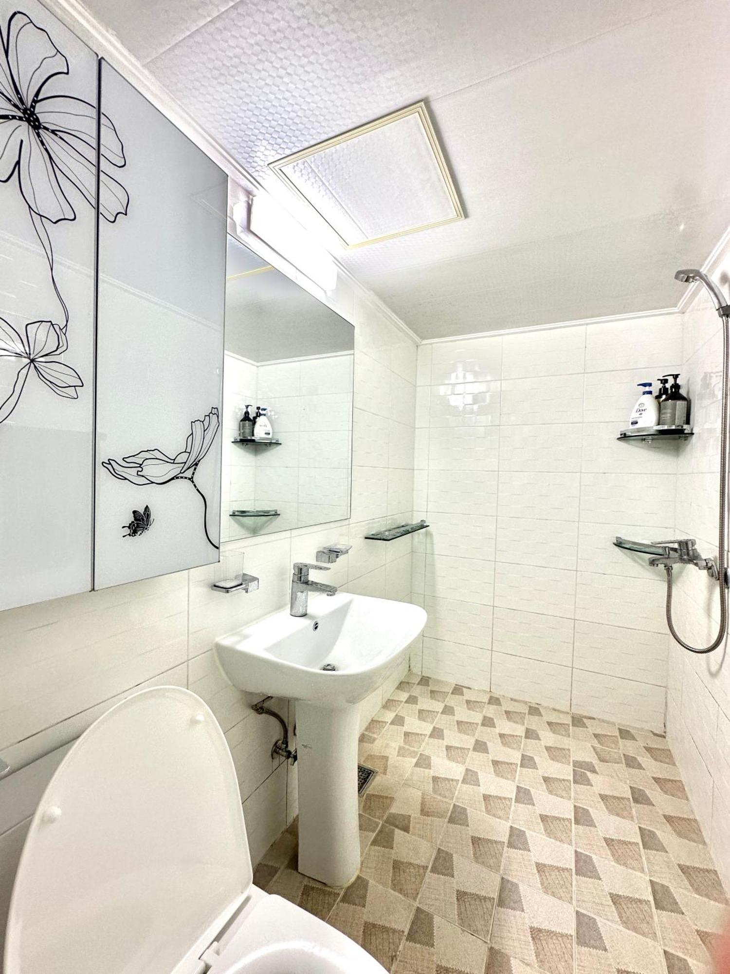 3 House 1 Minute From Gwangalli Apartment