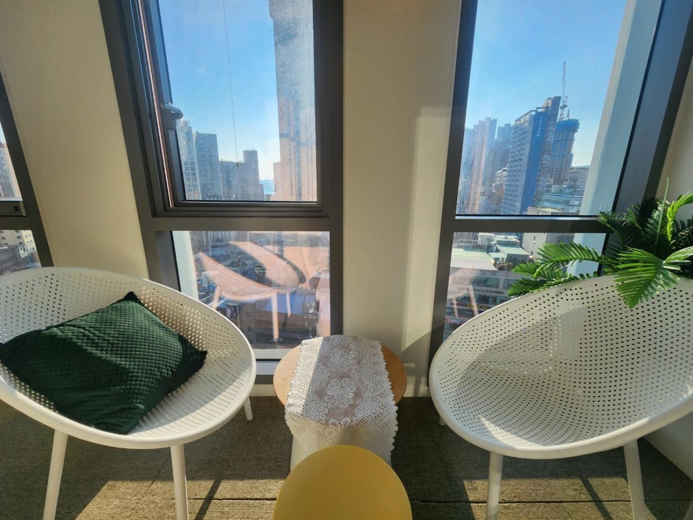 Aparthotel Elbon The With A1 Busan