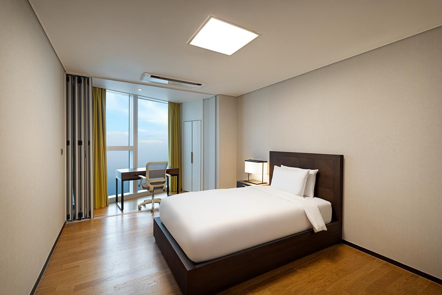 Hotel Lct The Vine Haeundae